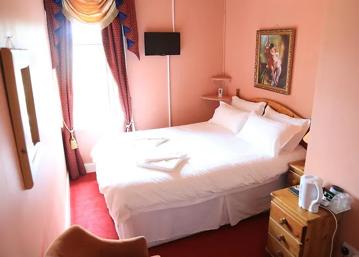 Twin Lions Hotel